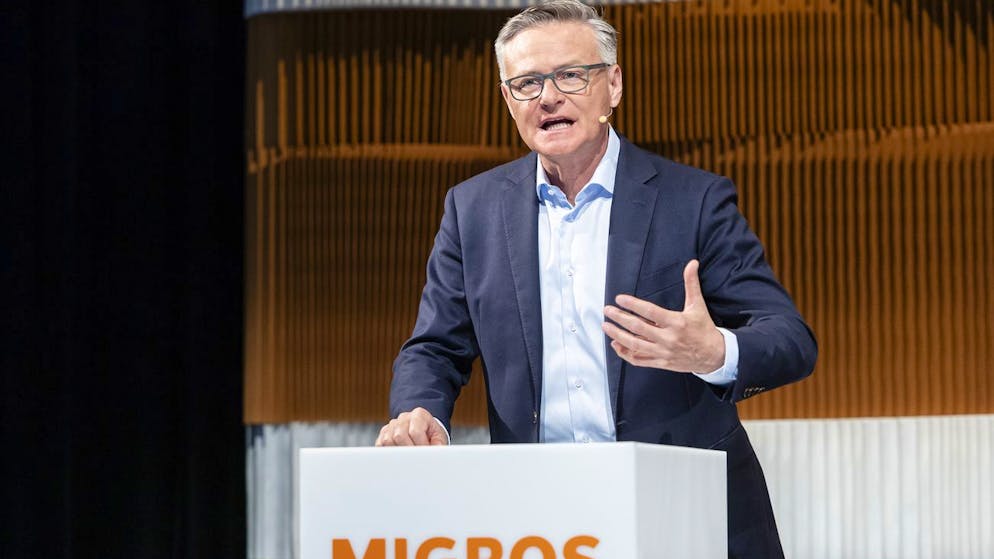 Migros boss announces change of course. 