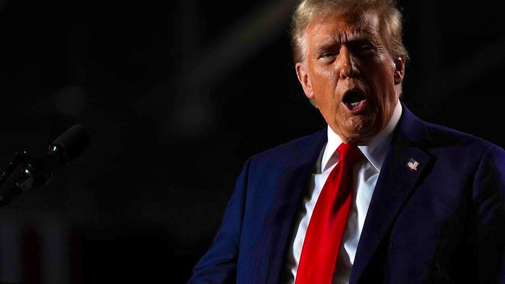 Republican presidential candidate and former US President Donald Trump speaks at a campaign event at Macomb Community College. Photo: Julia Demaree Nikhinson/AP/dpa