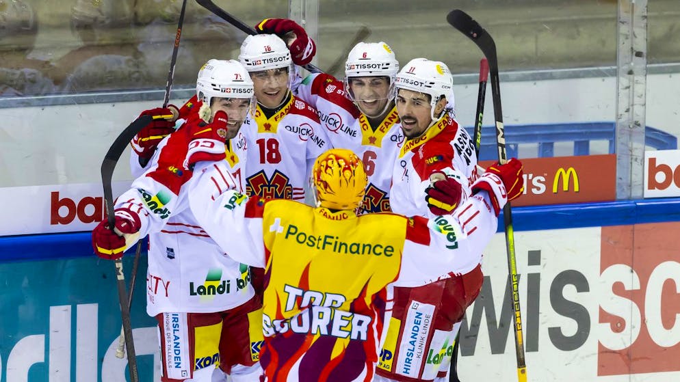 Les sourires des Biennois après le but de Stampfli