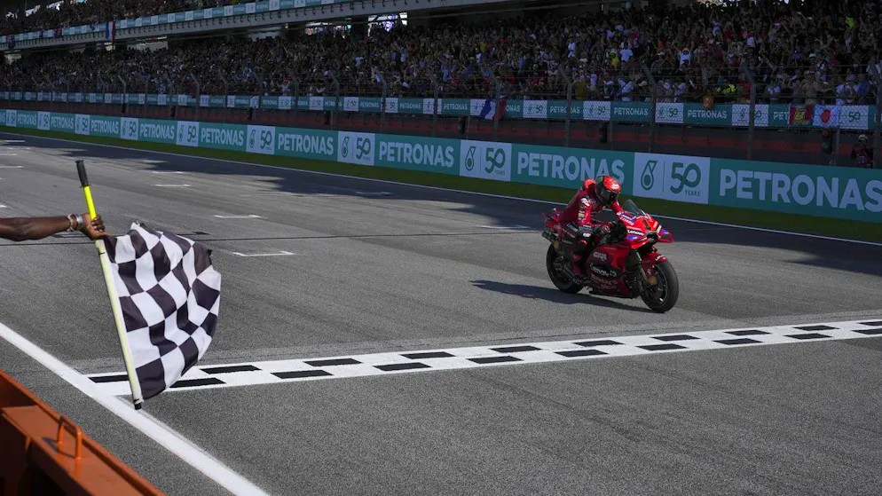 MotoGP. Bagnaia gagne à Sepang et revient à 24 points de Martin