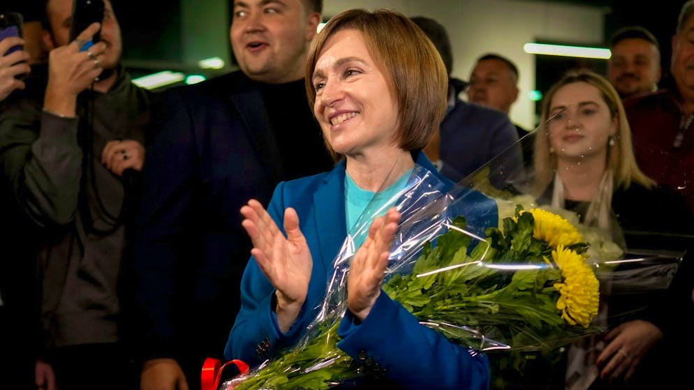 Pro-Western President Sandu wins in Moldova - Gallery. Sandu celebrates with supporters.
