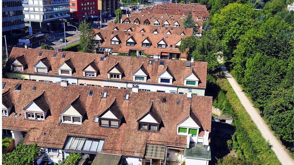 Avere una casa propria è sempre più un lusso.