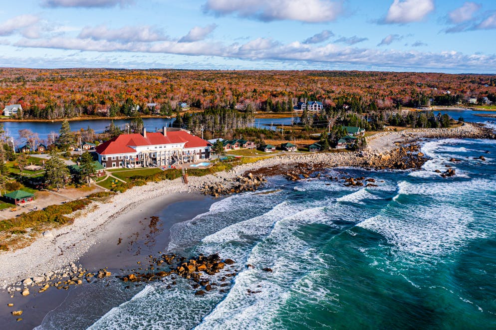 Unterwegs in der kanadischen Provinz: So schön ist Nova Scotia im Herbst. Ein echtest Highlight in Nova Scotia ist das White Point Beach Resort in Hunts Point.