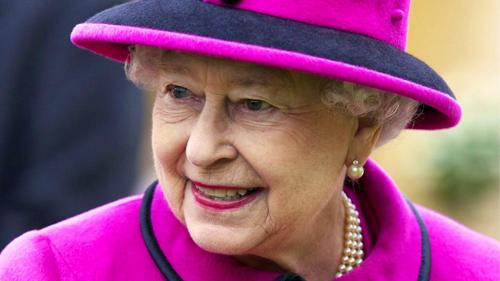 Royal Family. L'assistente di Elisabetta II: «Era riservata, ma con le sue auto sfrecciava a tutta velocità»