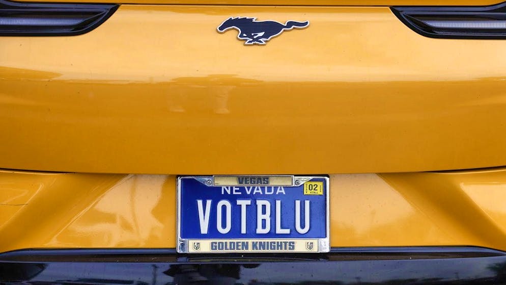 Trump or Harris? Election day in the USA. The owner of this car in Nevada leaves no doubt about his political views.