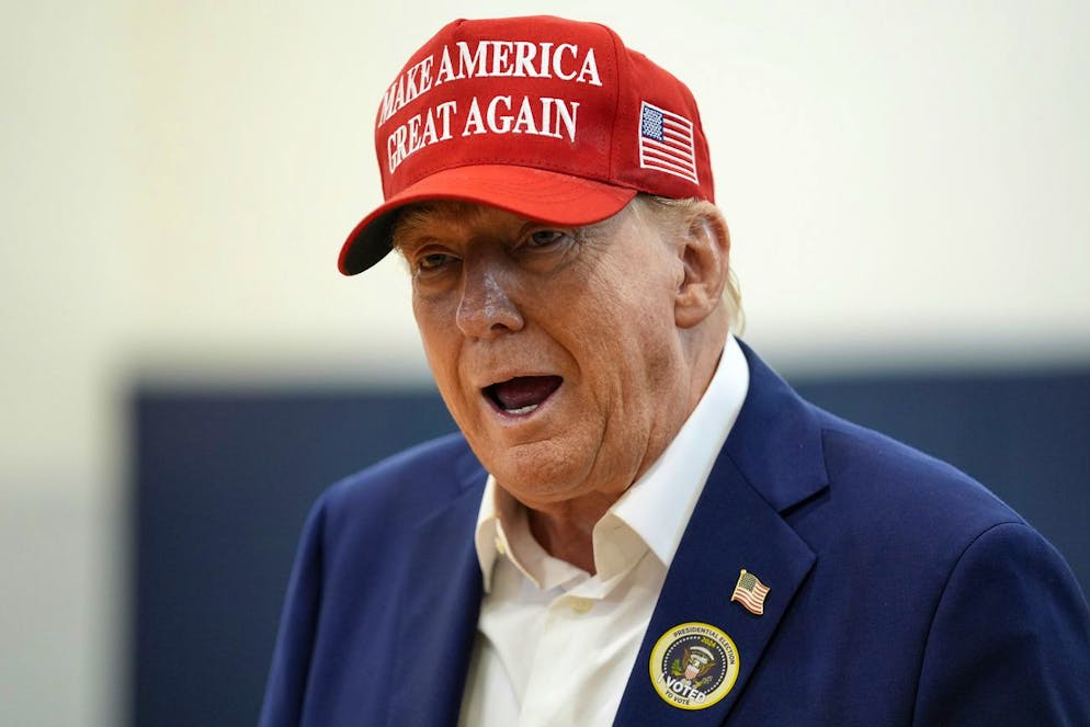 «Si je perds une élection, si l'élection est juste, je serai le premier à le reconnaître. Jusqu'à présent, je pense que ça a été équitable», avait déclaré plus tôt le candidat républicain.