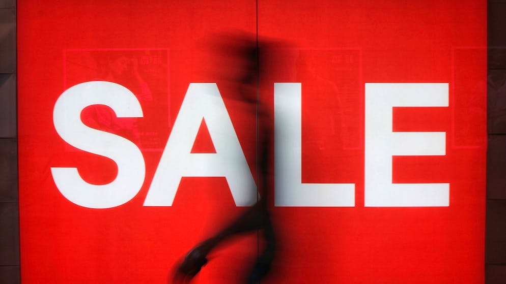 Black Friday. Bargain hunting will be a success with these 9 tips