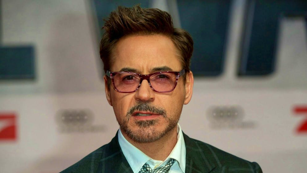 Harris o Trump? Le star hanno preso la loro decisione. Robert Downey Jr. ha riunito tutti gli Avengers e voteranno insieme per Harris. A lui si uniranno Scarlett Johansson, Chris Evans e Mark Ruffalo.