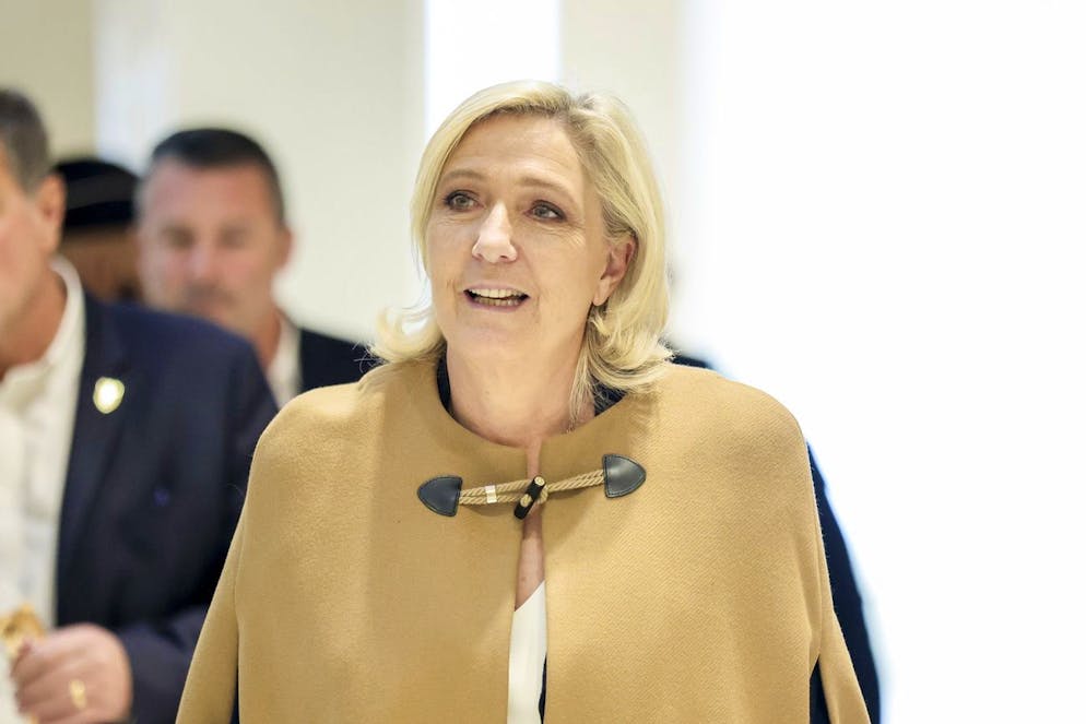 Le RN (Rassemblement national) n'a rien à gagner à le montrer parce que l'image de Donald Trump en France est très mauvaise (archives), selon le politologue Jean-Yves Camus.