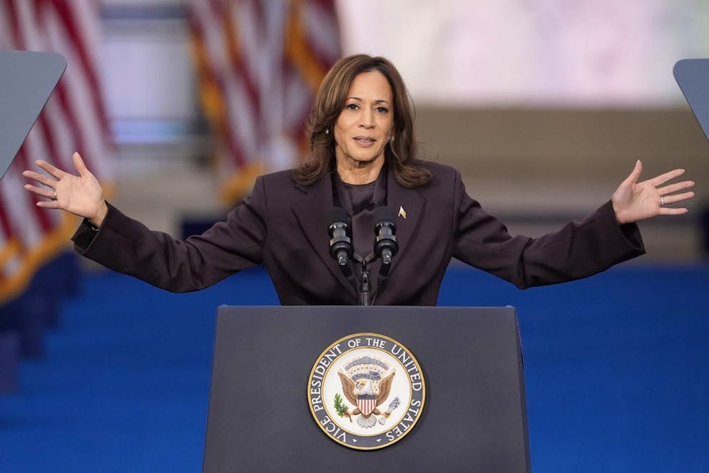 La vicepresidente Kamala Harris pronuncia un discorso di concessione per le elezioni presidenziali del 2024 nel campus della Howard University a Washington, mercoledì 6 novembre 2024.