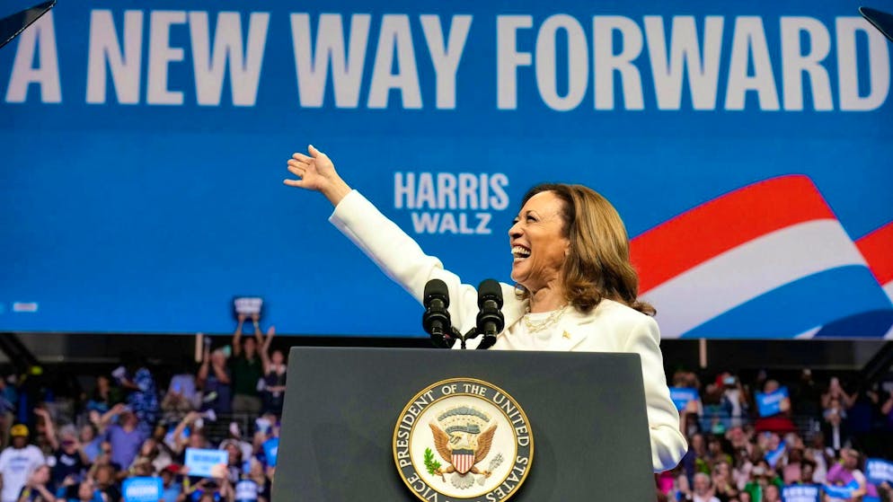 Un problema di trasparenza. Kamala Harris ha venduto la lista email dei suoi sostenitori. Ecco per quanti milioni e a cosa le servono