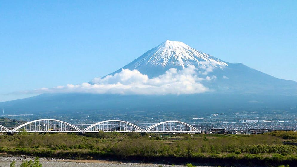 Le manteau neigeux sur le mont Fuji commence à se former en moyenne le 2 octobre (archives).