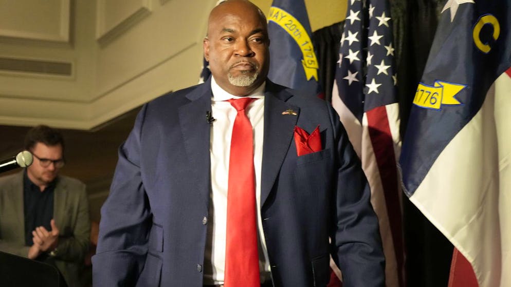 Il ne sera pas gouverneur. Claque pour le «nazi noir» en Caroline du Nord