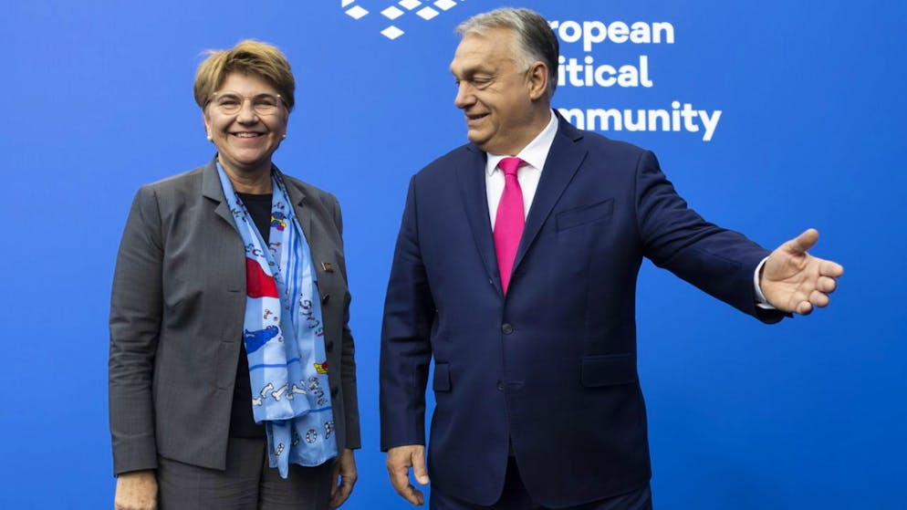 Il premier ungherese Viktor Orban ha accolto oggi a Budapest la presidente della Confederazione Viola Amherd