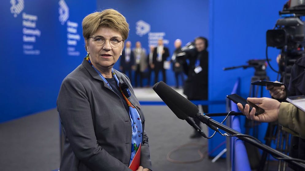 La presidente della Confederazione Viola Amherd al vertice della Comunità politica europea (CPE).