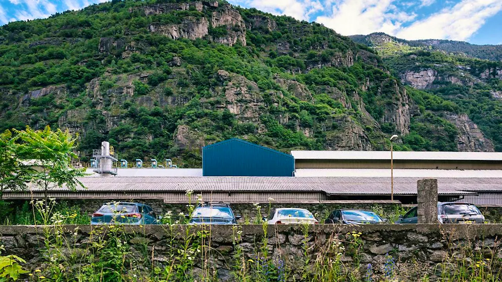 The Imerys Group, which specializes in the production and processing of industrial minerals, is cutting 25 jobs in Ticino. (archive picture)