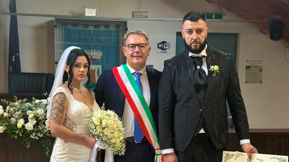 La procura indaga. Si sposano, spariscono per 5 giorni e poi tornano come se nulla fosse. Ecco cos'è successo