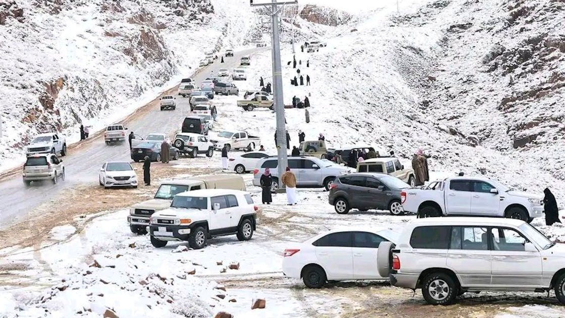 Weather premiere in the desert It has snowed in Saudi Arabia blue News