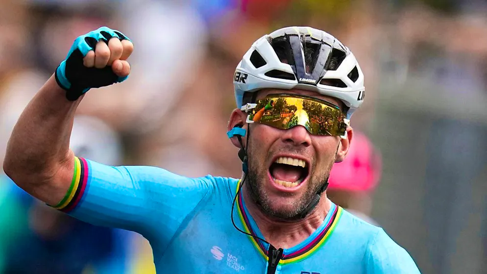 The big moment at the beginning of July: Mark Cavendish wins a stage of the Tour de France for the 35th time in Saint-Vulbas