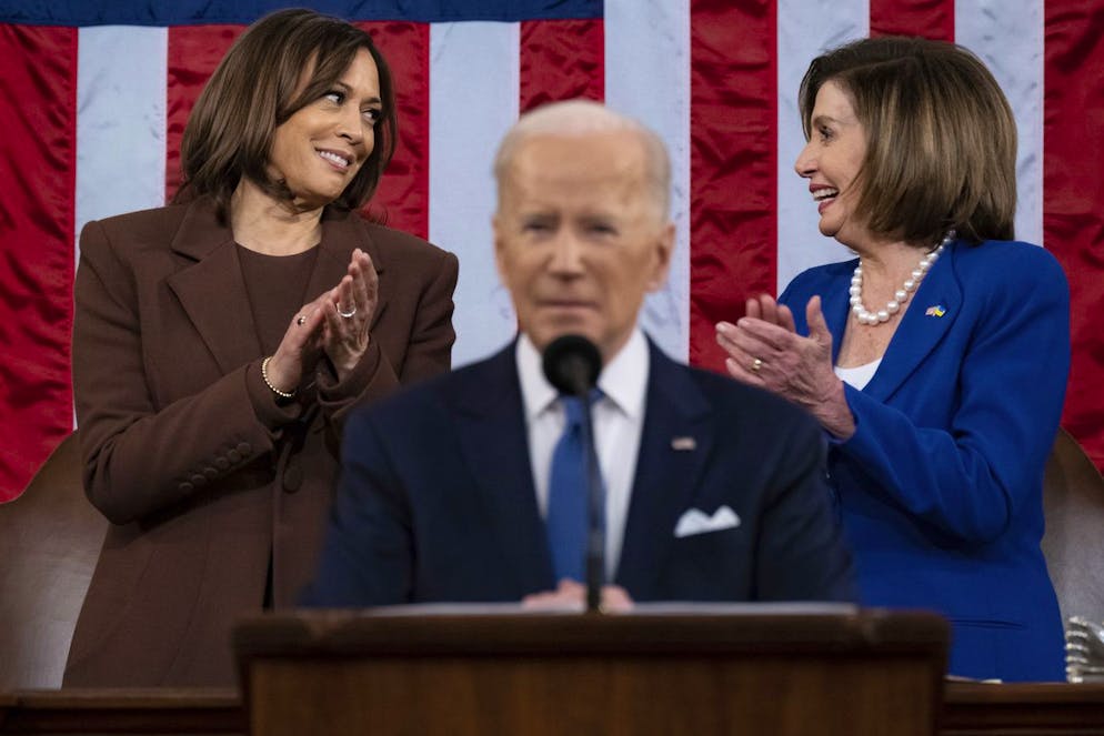 Kamala Harris und Nancy Pelosi während einer Rede Präsident Bidens zur Lage der Nation, 2022. 