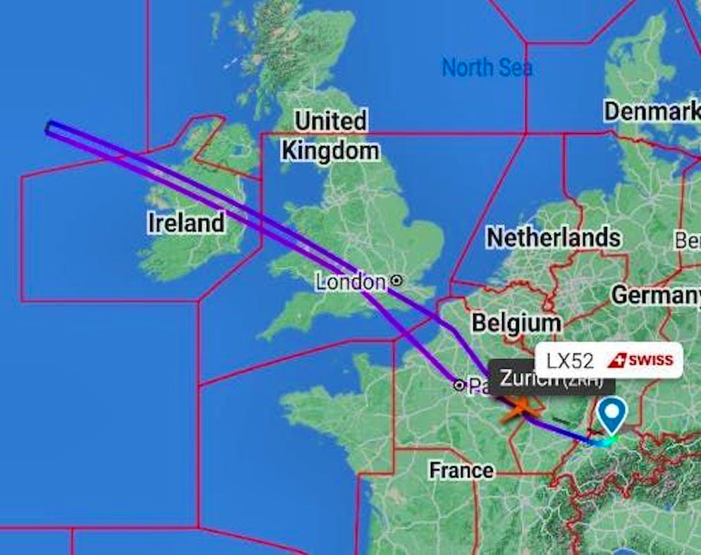 Il velivolo ha dovuto rientrare.