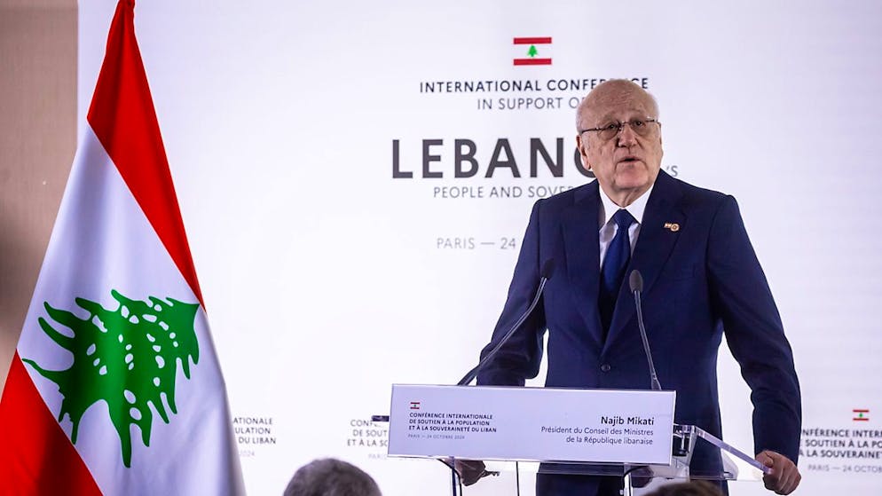 Mikati ha anche chiesto la fine di ogni ingerenza negli affari interni del suo Paese.