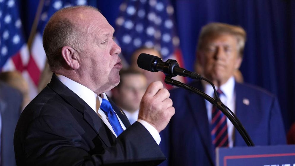 Stati Uniti. La Casa Bianca di Trump prende forma: fra le prime nomine spicca il falco Tom Homan