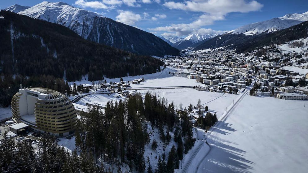 Gli alberghi alpini stanno aumentando i prezzi.