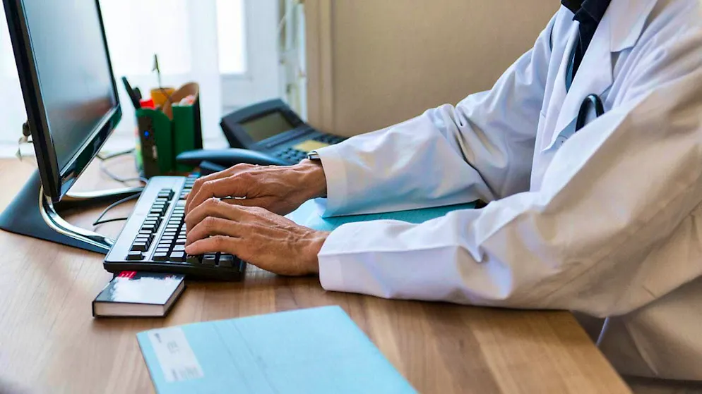 Health insurers do not have to arbitrarily cover uncoordinated doctor visits by insured persons. (theme picture)