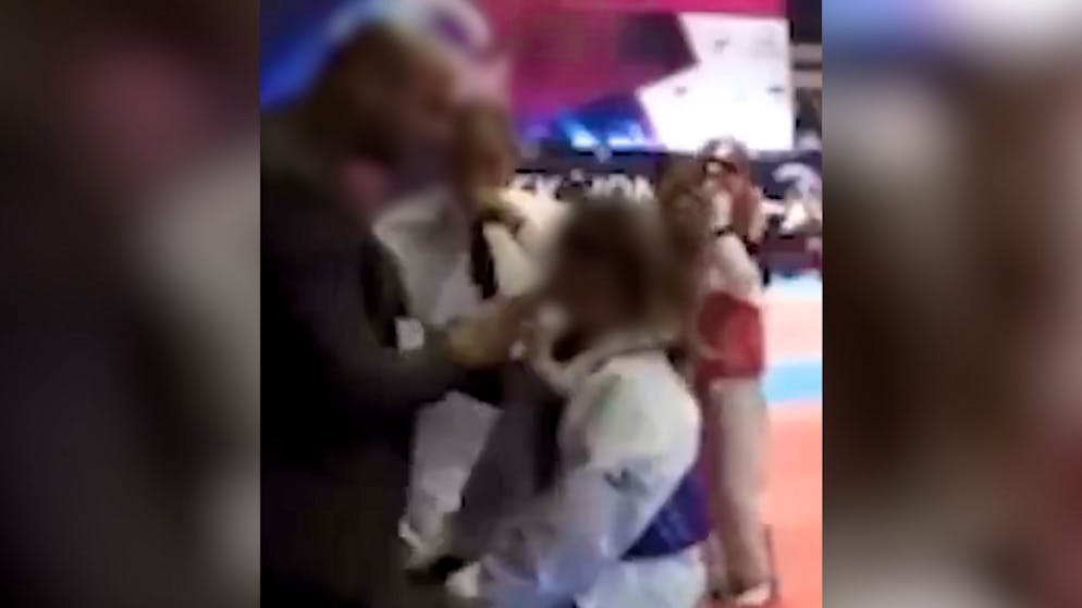 Derzeit geht ein Video viral, wo ein Trainer eine 8-Jährige ohrfeigt.
