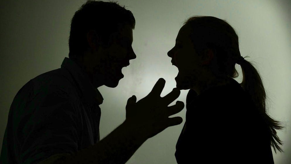 When there is a heated argument, unpleasant words are sometimes used. More and more Swiss people are taking alleged insults to court. (symbolic image)