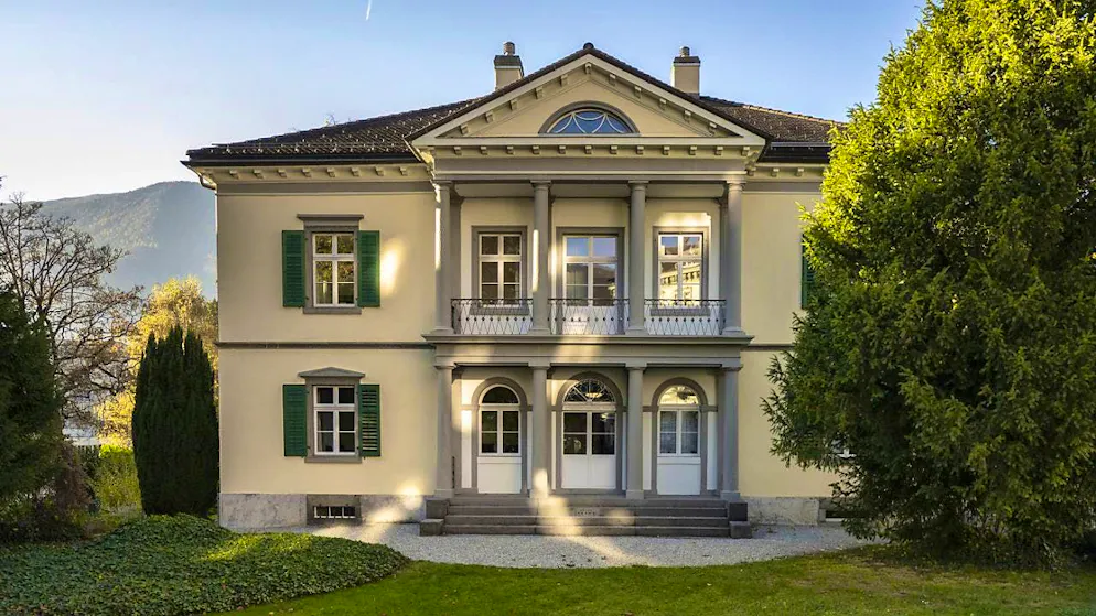The former judge of the Graubünden Administrative Court was convicted of rape.