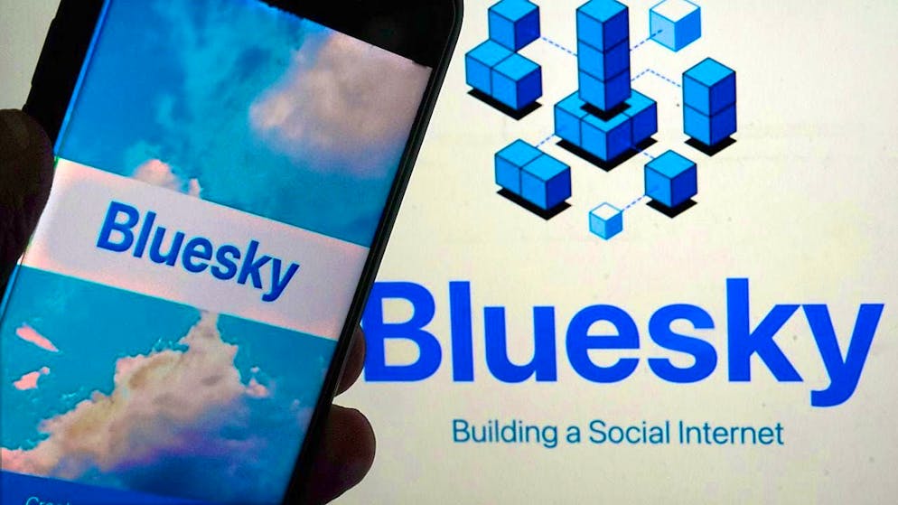 The competitor to Elon Musk's online platform X, Bluesky, has gained new users following Donald Trump's victory in the US election. However, Bluesky is still significantly smaller than X.(archive image)