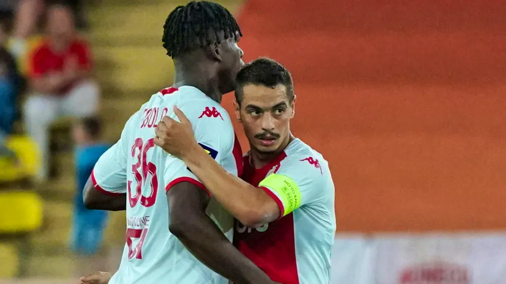 Ben Yedder hugs Breel Embolo: until the summer, they still played together for AS Monaco.