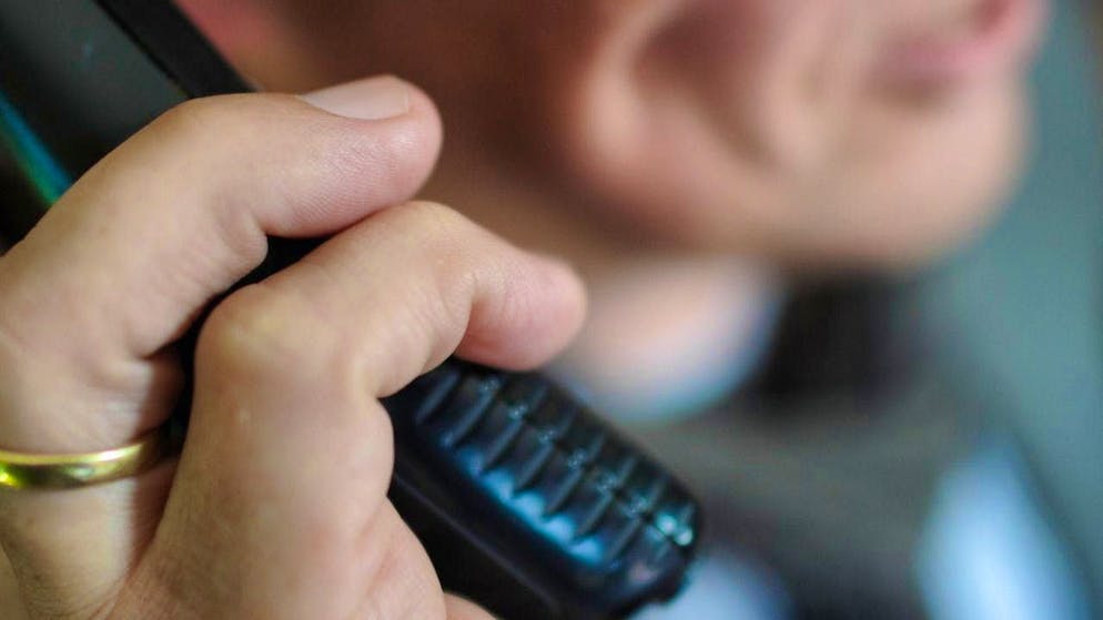 Assicurato col modello Telmed. Un uomo attende oltre 6 ore al telefono per una consulenza medica