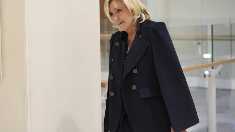 «Le droit s'applique à tous». Prison ferme requise contre Marine Le Pen