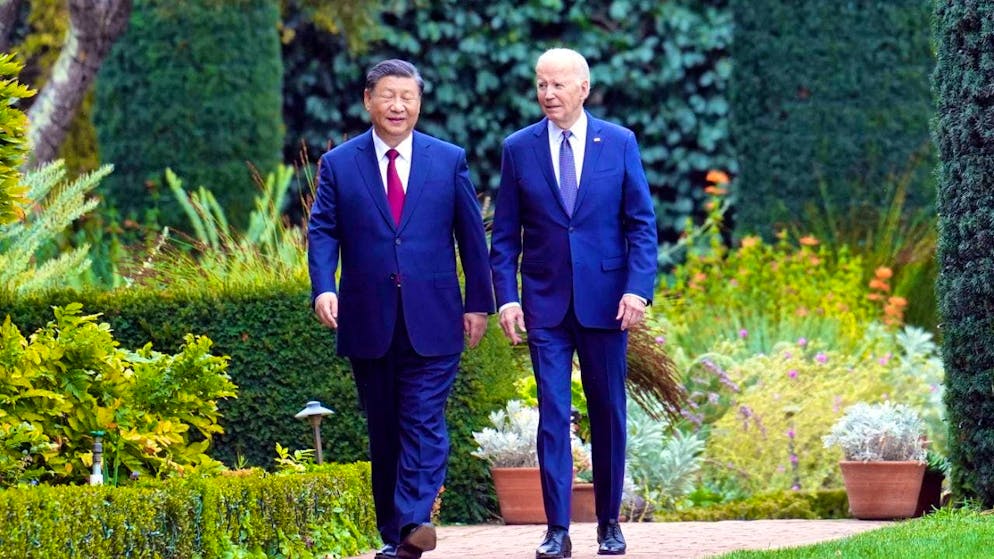 ARCHIVE - Joe Biden (r), President of the United States, and Xi Jinping, President of China, walk through the gardens of the Filoli Estate on the sidelines of the Asia-Pacific Economic Community (APEC) summit. Photo: Doug Mills/AP/dpa