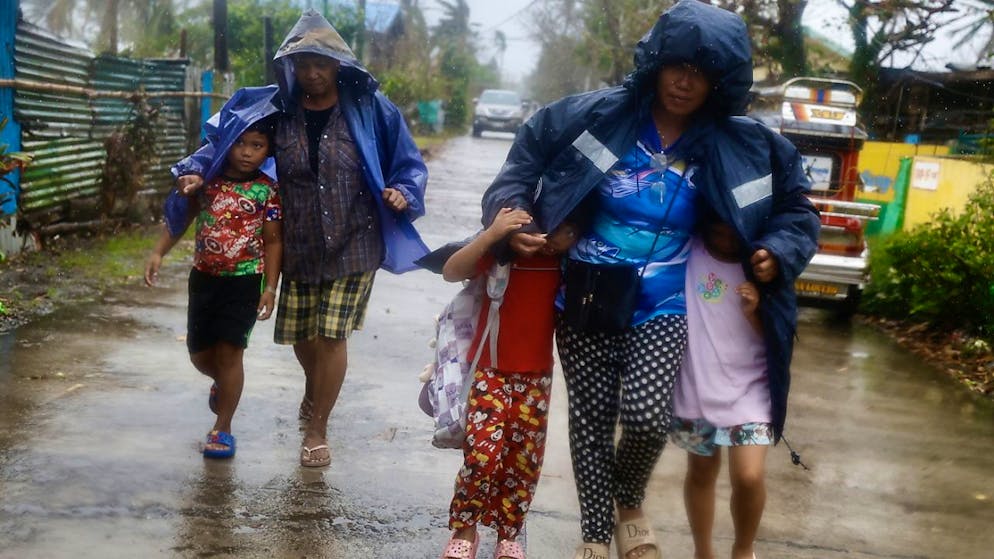 Nel suo passaggio terrestre, Usagi ha perso in parte forza ed è stato declassato di una categoria, ma si tratta del quinto tifone a colpire le Filippine in sole tre settimane.