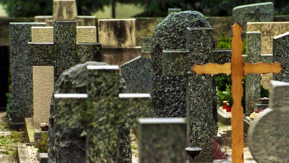 All'insaputa dei famigliari. Il cimitero di Wetzikon non trova le ceneri e seppellisce un'urna vuota