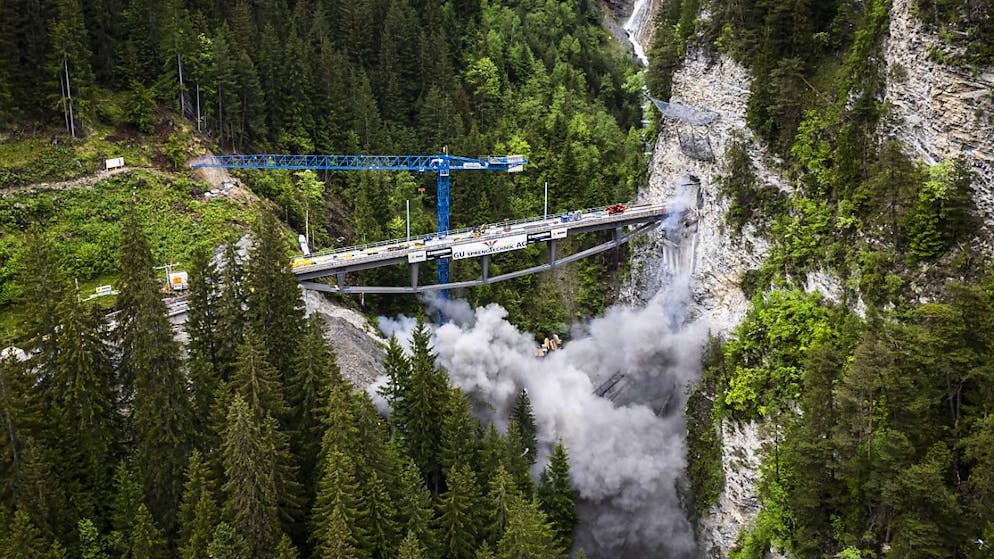 Il 13 maggio 2024 il viadotto di Castiel sulla tratta ferroviaria verso Arosa è stato brillato (immagine d'archivio).