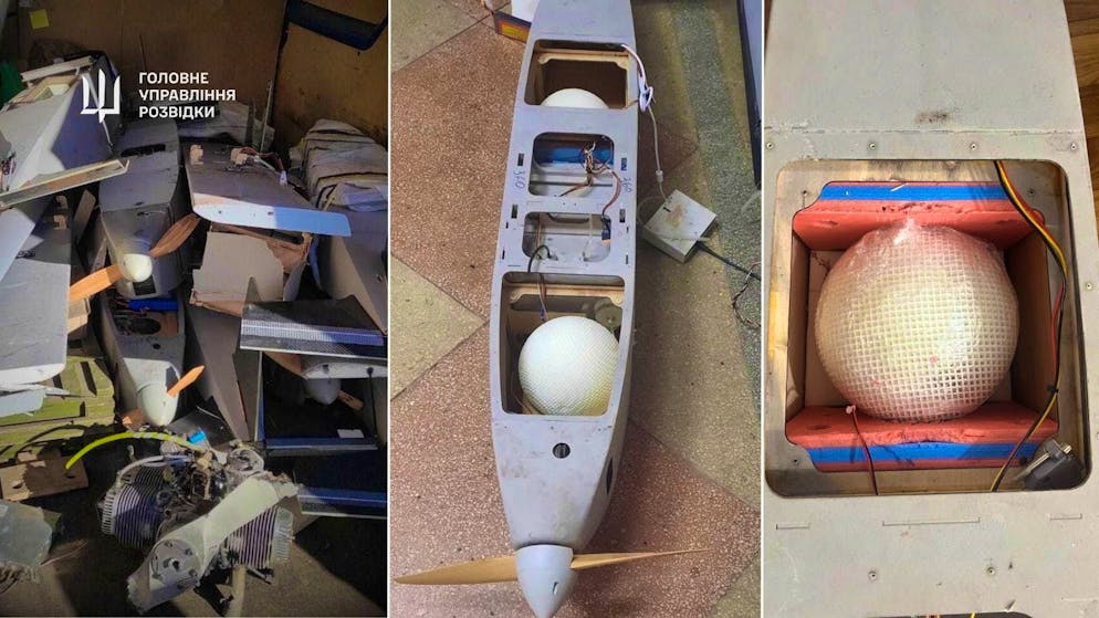 Vista dell'interno del Parodija. L'obiettivo di Lüneburg è visibile sulla destra.