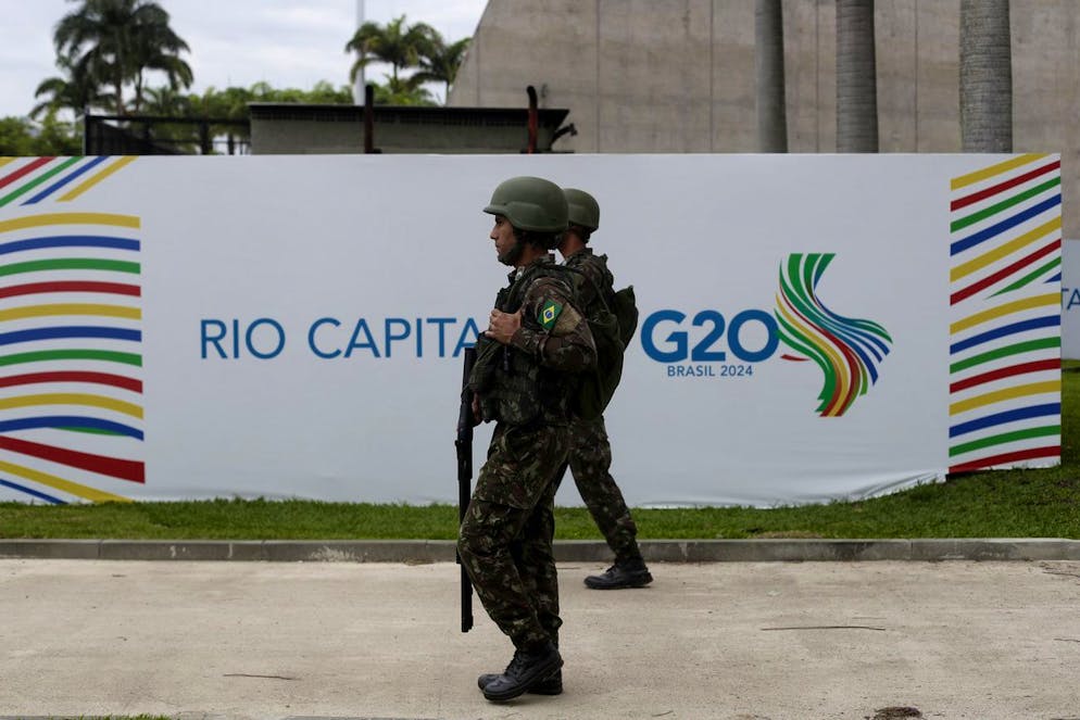 Soldiers patrol the perimeters of the Museum of Modern Art, the host venue for the upcoming G20 summit, in Rio de Janeiro, Thursday, Nov. 14, 2024. (AP Photo/Bruna Prado)