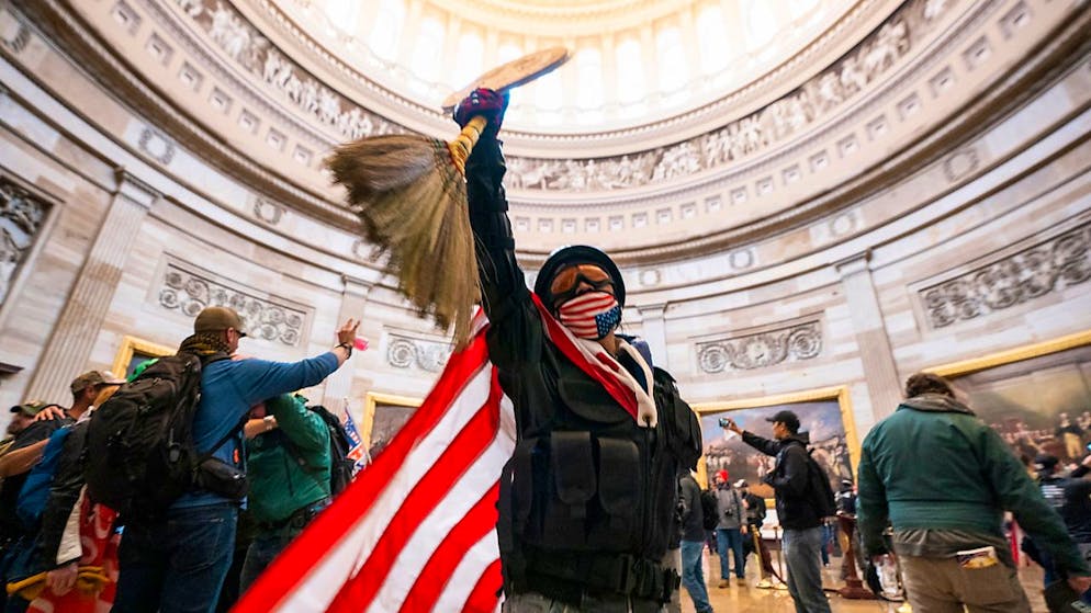 Stati Uniti. Effetto Trump: rinviati i processi per l'assalto al Capitol