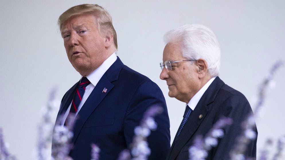 Sergio Mattarella – hier im Oktober 2019 im Weissen Haus an der Seite von Donald Trump (links) – verbittet sich Elon Musks Einmischungen in Italiens Politik.