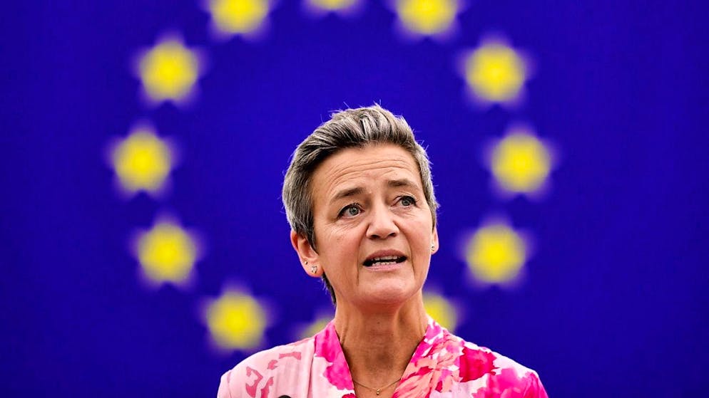 The EU competition authority headed by Margrethe Vestager (pictured) has imposed a fine of almost 800 million euros on Facebook's parent company Meta. (archive picture)