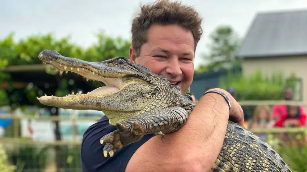 Weeks of struggle. YouTube star is bitten by mamba and dies