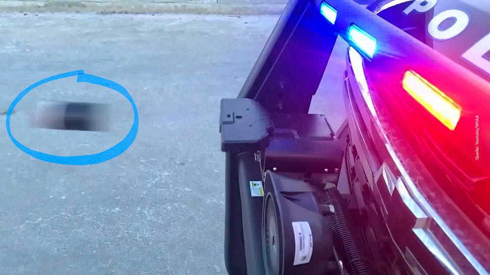 Police like James Bond. GPS missile to make car chases superfluous