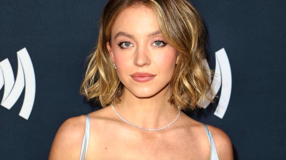 Sydney Sweeney spills the beans: "It's all fake and a facade!"