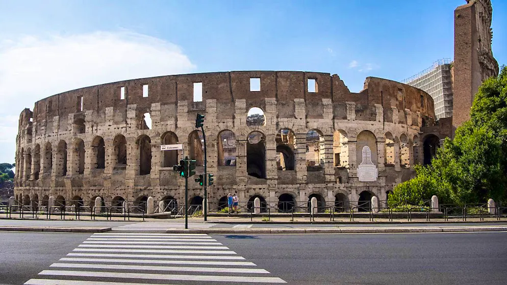 The Colosseum is one of Rome's most famous sights. (archive picture)