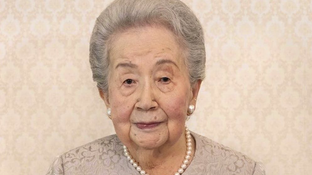 Flags at half-mast. Japan's oldest princess Yuriko dies at the age of 101